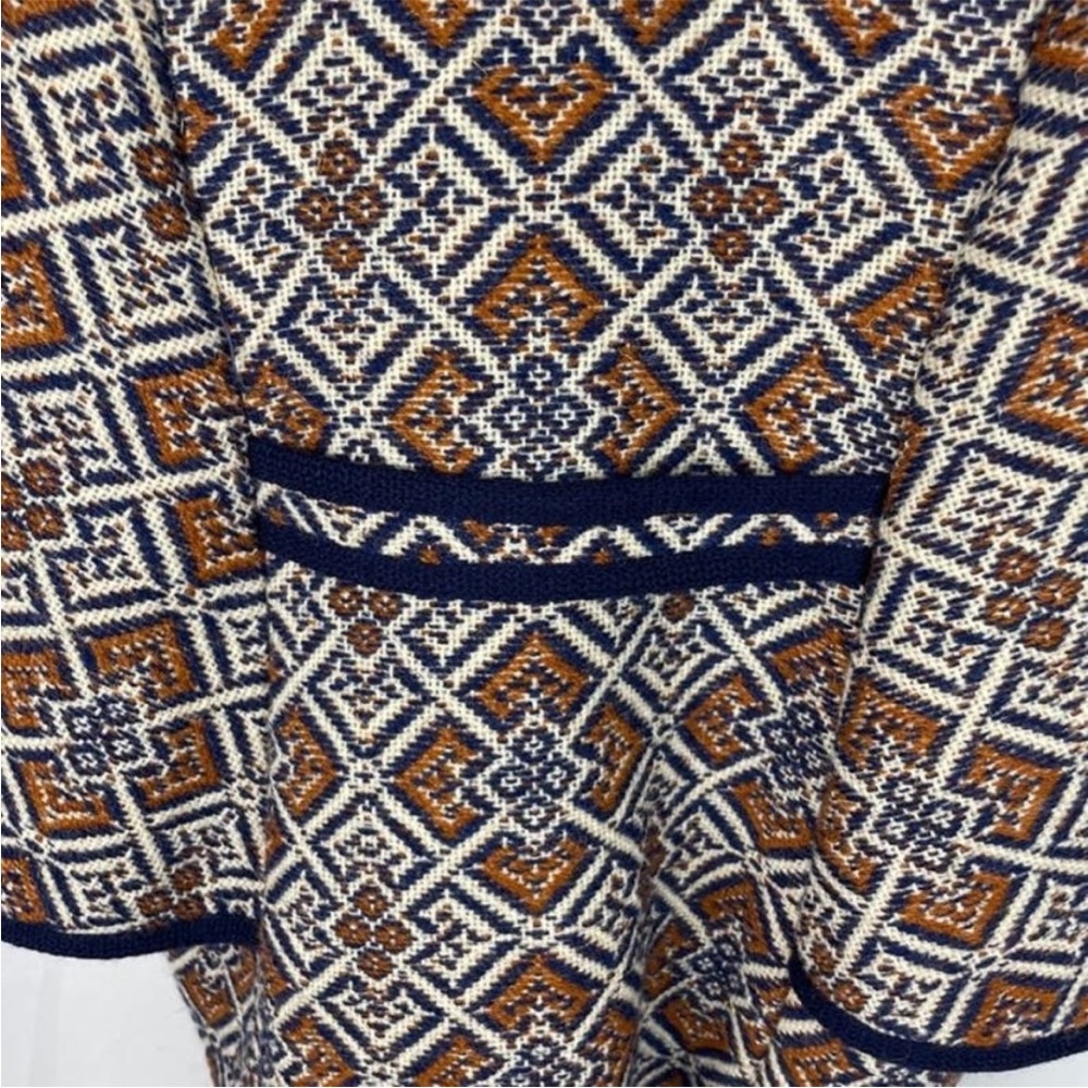 Caerwys Clothes 100% Pure Wool Cape Waistcoat Tapestry Design Vintage 1970s OSFA - Picture 8 of 10